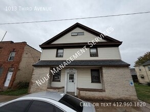 Building Photo - 1013 Third Avenue-