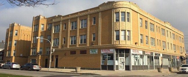 Building Photo - 7845-7859 S Avalon Ave