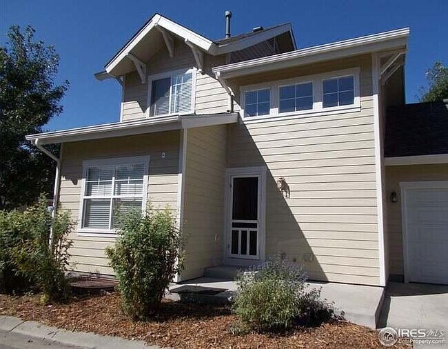 Building Photo - 831 Windchime Ct