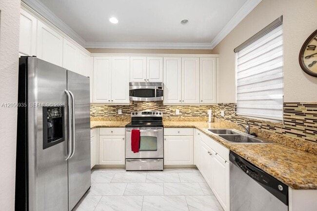 Building Photo - 7841 Jewelwood Dr
