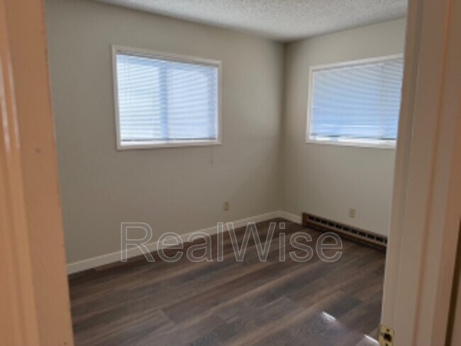 Building Photo - 217 NW 7th St