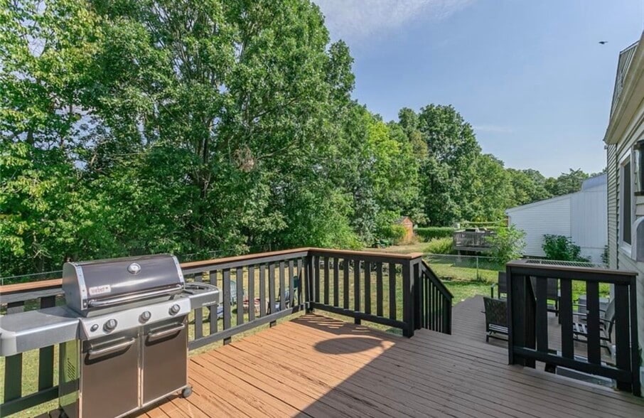 Building Photo - 5744 Dalton Dr