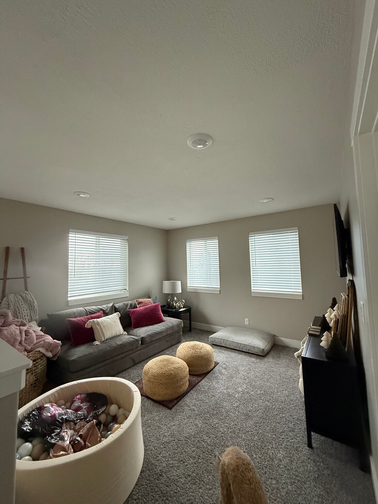 Building Photo - 55 W 440 N