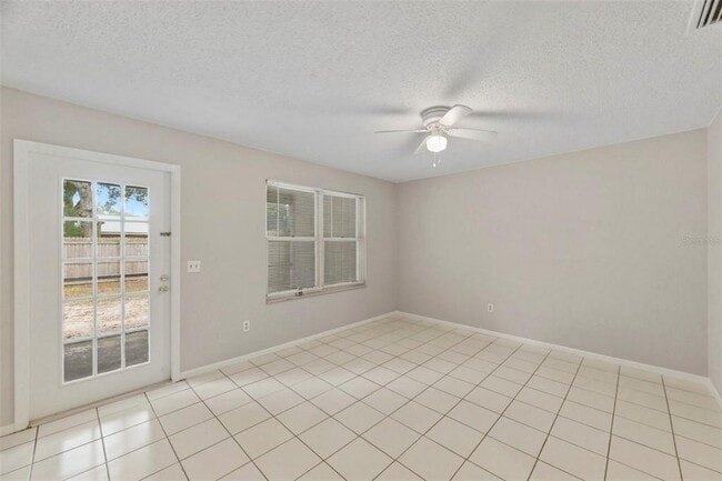 Building Photo - 8124 Omaha Cir