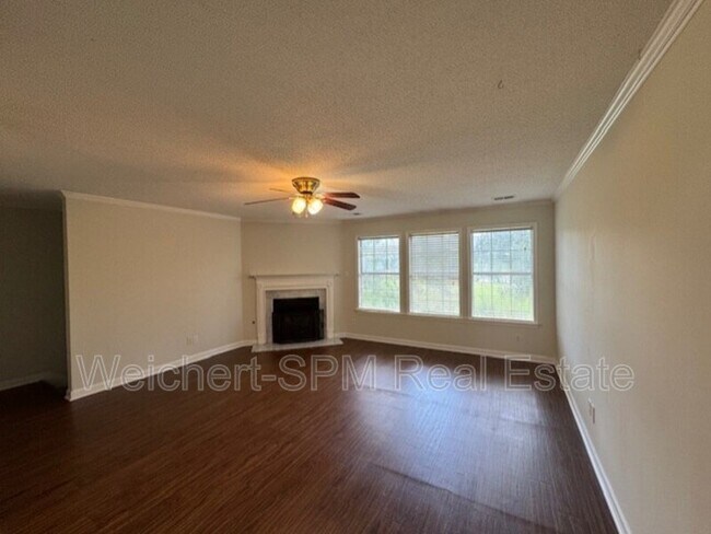 Building Photo - 110 S Walnut Bend Rd