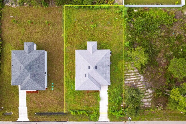 Building Photo - Brand New 4-Bedroom Gem with 2 Full Baths ...