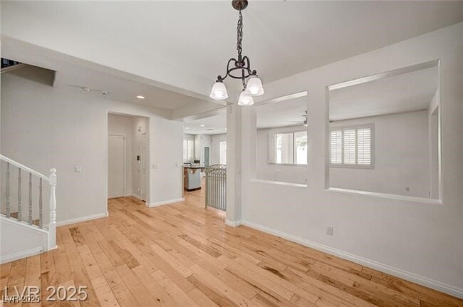 Building Photo - 9264 Cantana St
