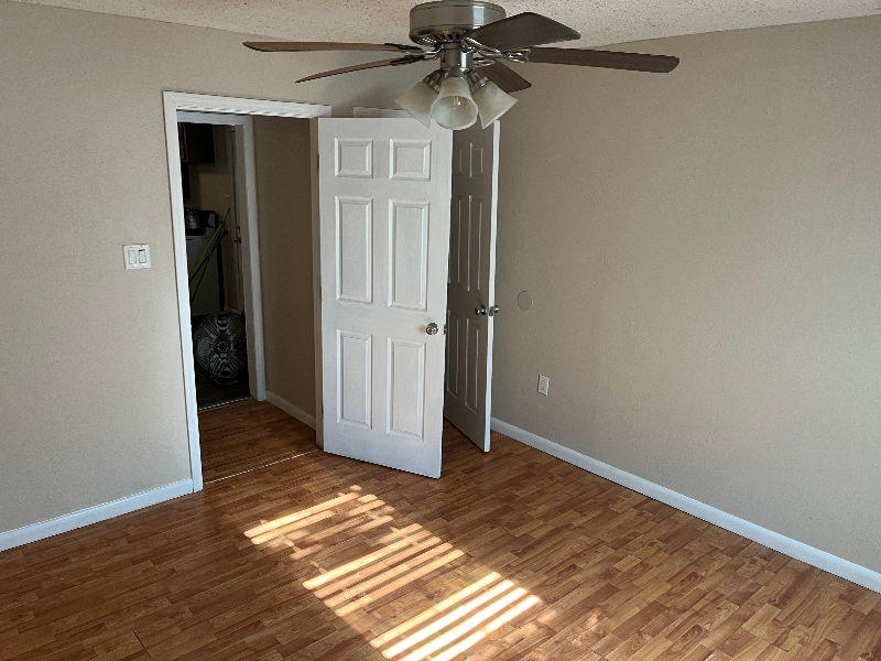 Building Photo - 309 Desire St