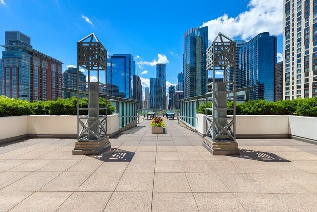 Building Photo - 474 N Lake Shore Dr