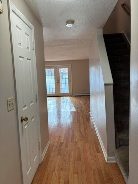 Building Photo - 30 Pine Valley Dr