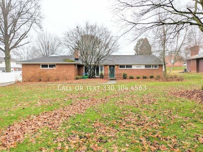 Building Photo - 2636 Orch Pk St NW