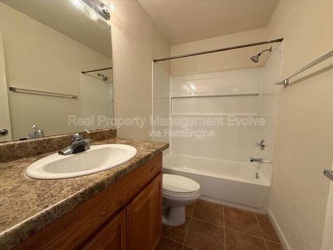 Building Photo - 1331 W Baseline Rd