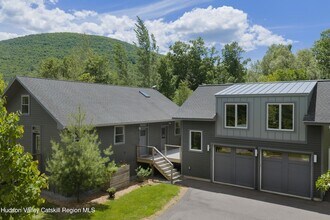 Building Photo - 4599 NY-212