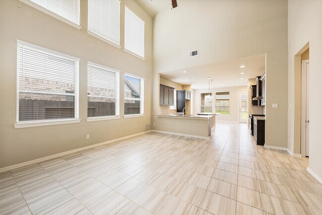 Building Photo - 8714 Windsong Trail Dr