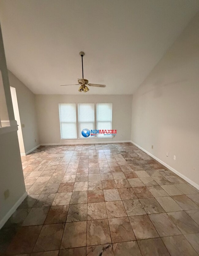 Building Photo - Renovated 4-bedroom house in Norcross