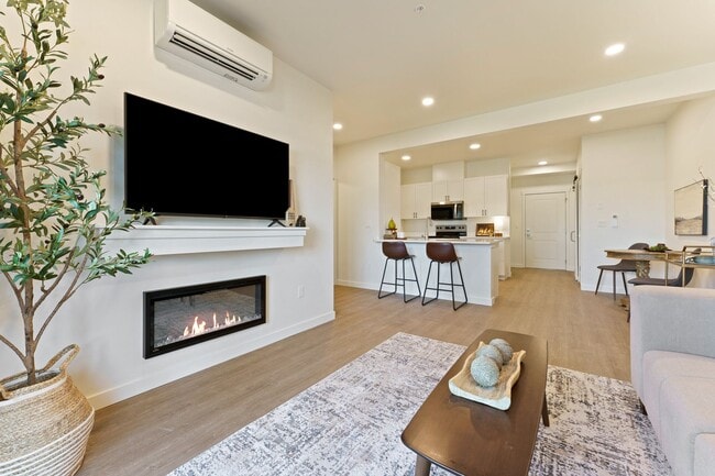 Building Photo - Bridge Water Apartments