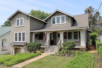 Building Photo - Top-Level Fry's Spring Apartment With Utilities Included