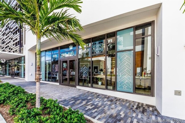 Building Photo - 2960 NE 207th St