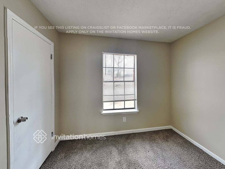 Building Photo - 5469 Liberty Rd