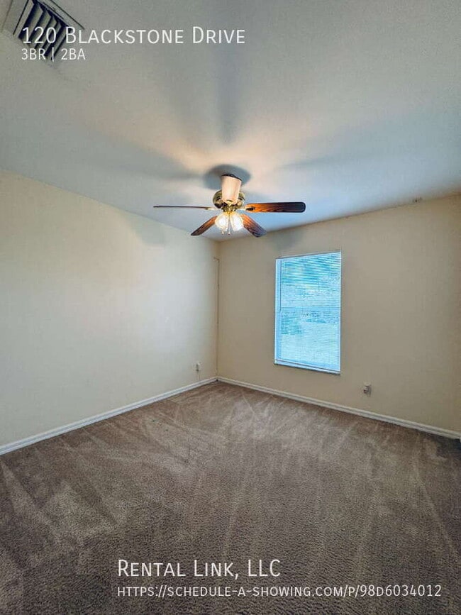 Building Photo - 120 Blackstone Dr
