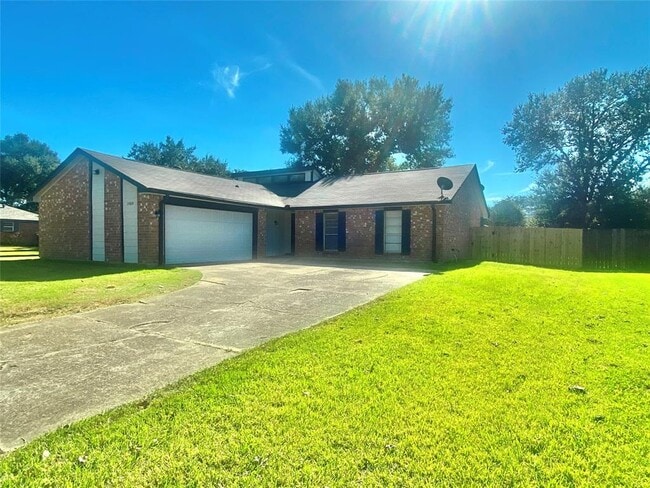 Primary Photo - 14814 Croxton Dr
