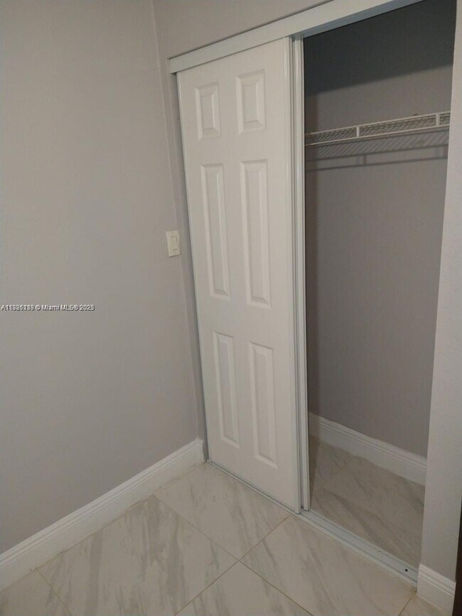 Building Photo - 1275 NW 58th Ave