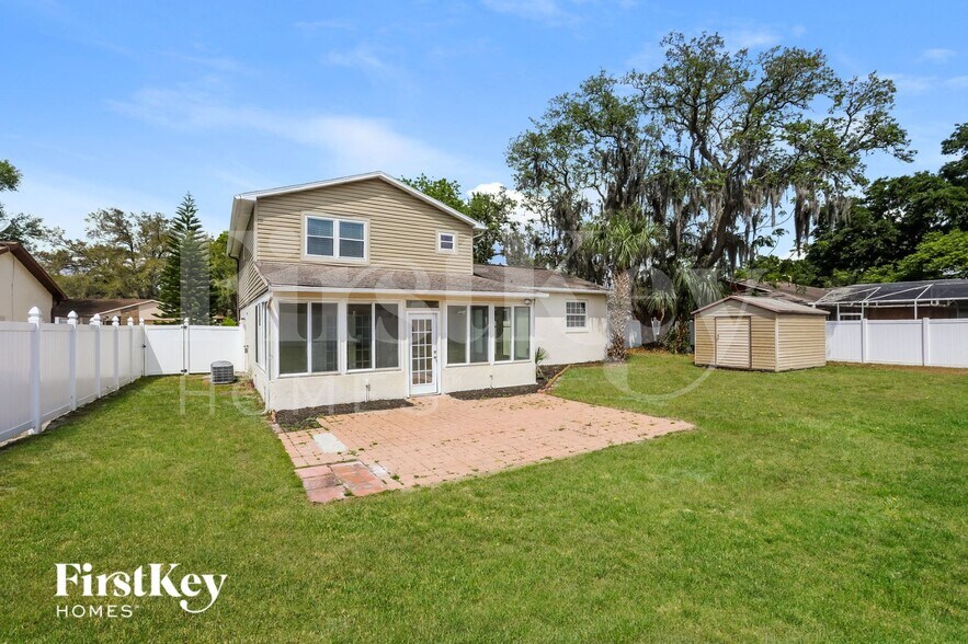 Building Photo - 3651 Oak Vista Ln