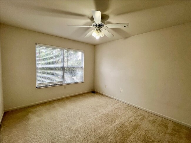 Building Photo - 188 Birchwood Trail Dr