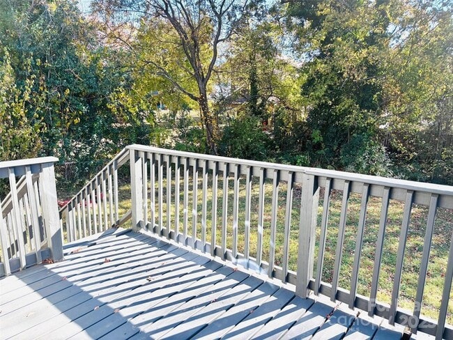 Building Photo - 243 S Crigler St