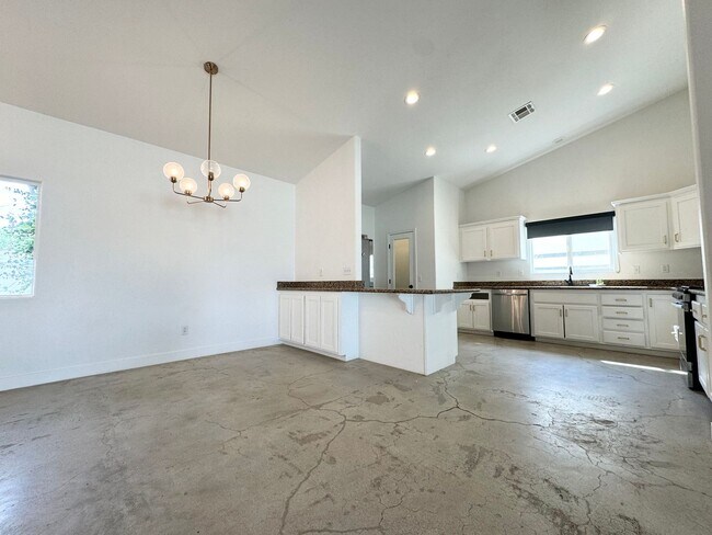 Building Photo - COMING SOON!!! 4 Bedroom / 2 Bath House with Solar in Desert Hot Springs!