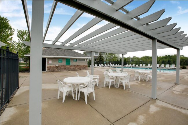Building Photo - 5128 Yuma Ln N
