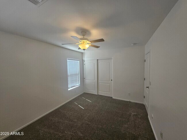 Building Photo - 40438 W Helen Ct