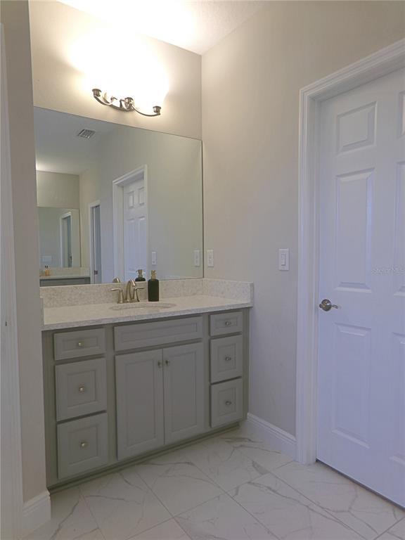 Building Photo - 11212 Hawks Fern Dr