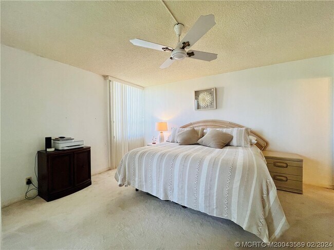 Building Photo - 3442 NE Causeway Blvd