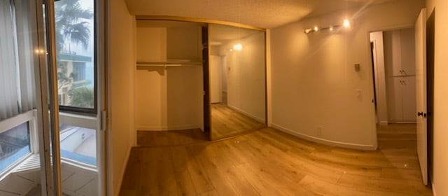 2nd bedroom with large closets - 575 Esplanade