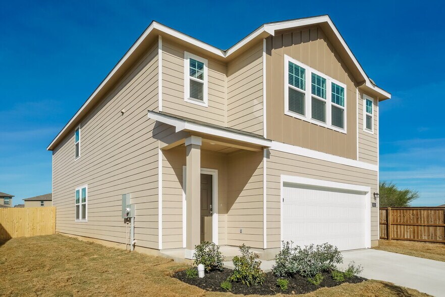 Building Photo - 5831 Texas Palm Dr