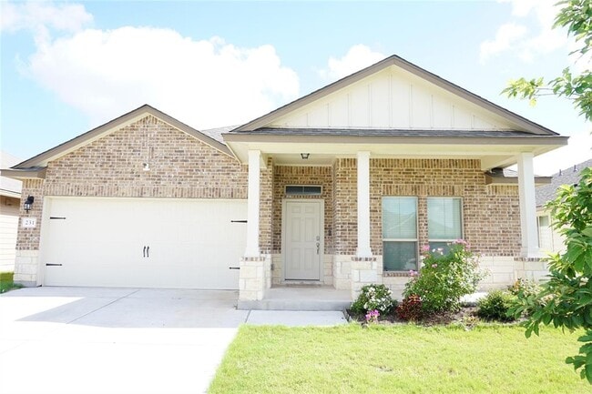 Building Photo - 231 Reagor Dr
