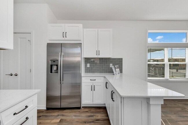 Building Photo - 6165 Talon Bay Dr