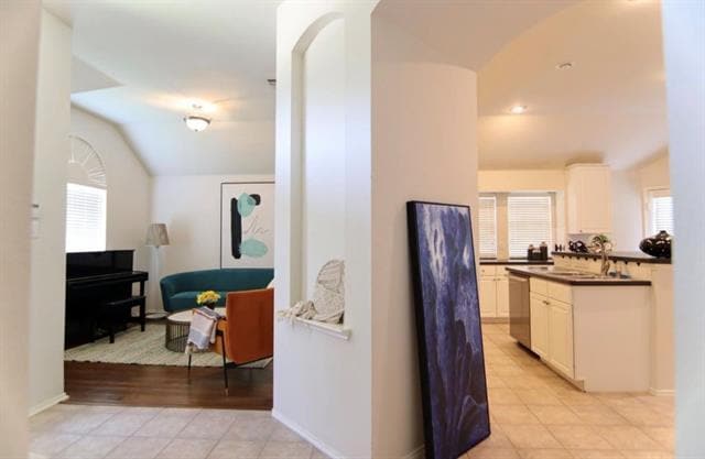 Building Photo - 3300 Bluegrass Dr