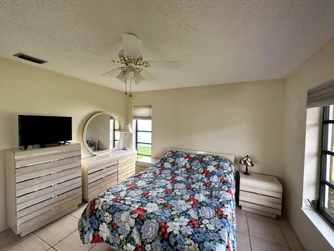 Building Photo - 6273 Tall Cypress Cir