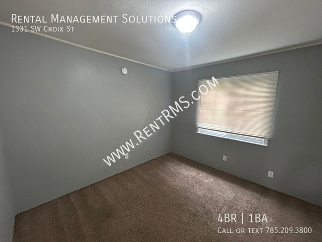 Building Photo - 1331 SW Croix St