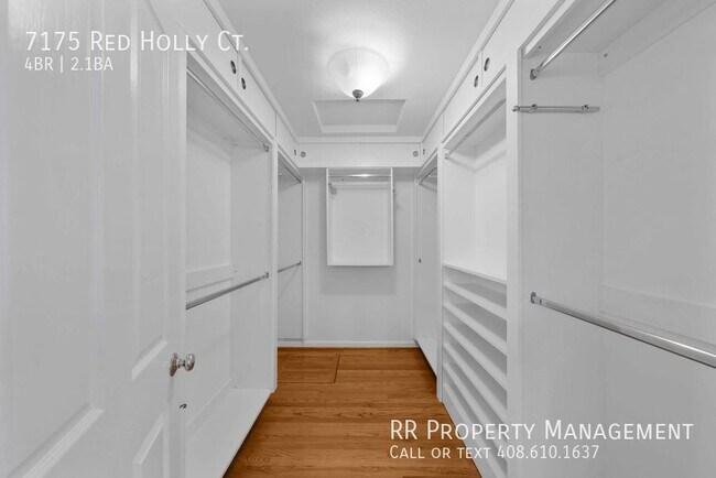 Building Photo - 7175 Red Holly Ct