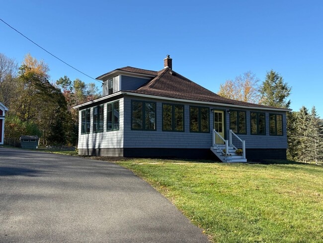 Building Photo - Custom-Updated 2BR Home Near Rail Trail with Mountain Views