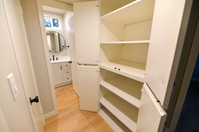 Building Photo - 34031 Street of the Amber Lantern