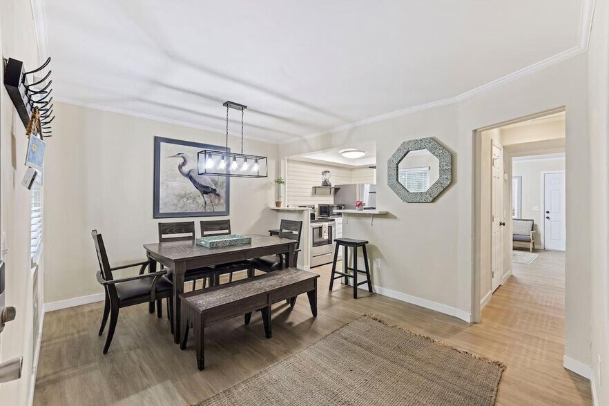 Building Photo - 400 William Hilton Pkwy