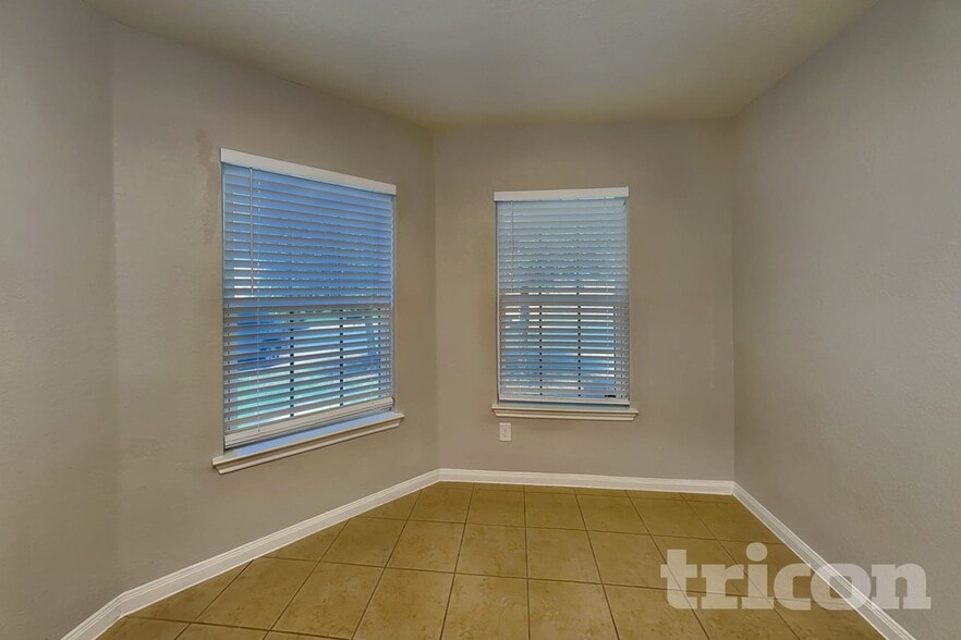 Building Photo - 3414 Summer Mdw