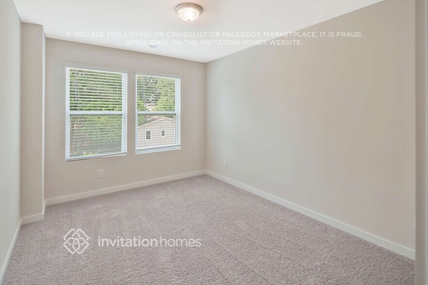 Building Photo - 3011 Ayana Dr