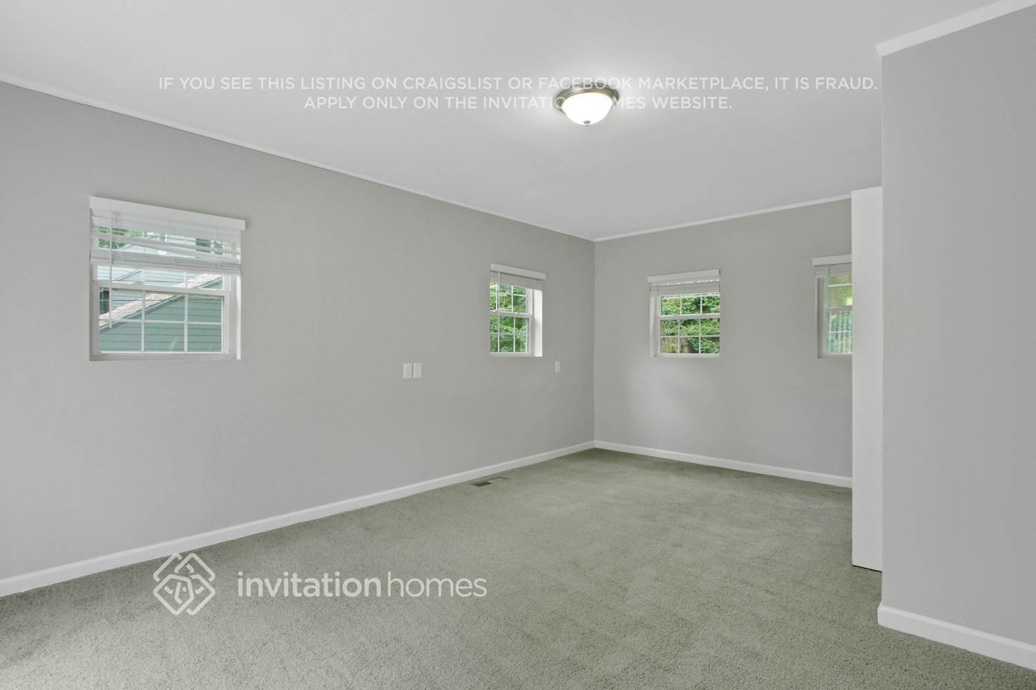 Building Photo - 4364 Cary Dr SW