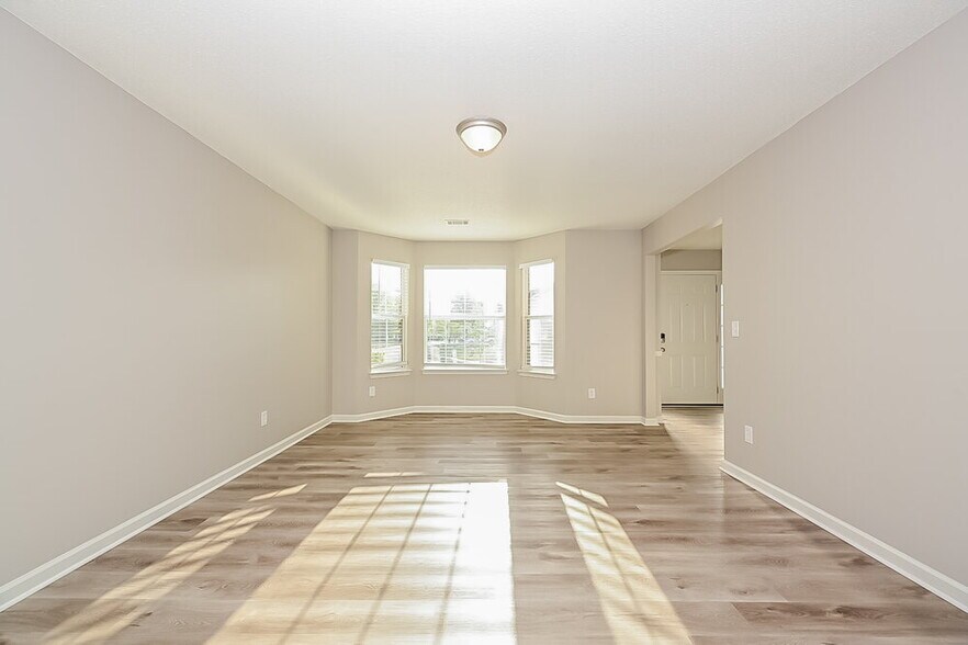 Building Photo - 936 Brisley Cir