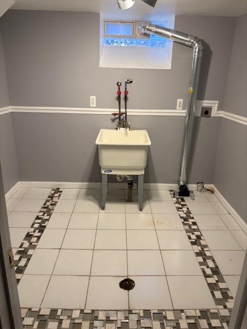 Building Photo - 18044 Prest St